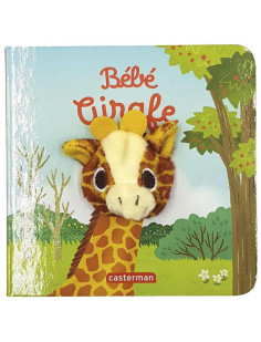 Bébé girafe