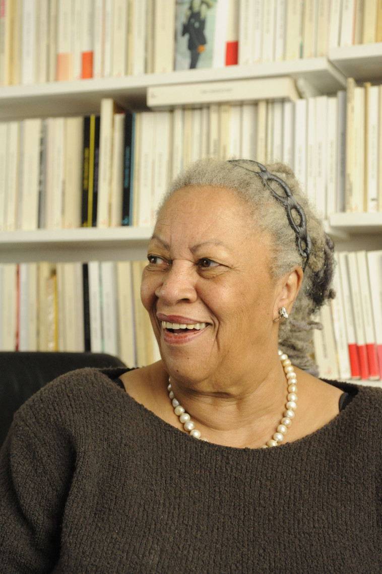 L'oeil le plus bleu - Toni Morrison - BOURGOIS